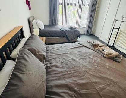 Risca East House | Millhouse 55