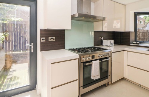 Sheffield Cottage | Millhouses Hideaway