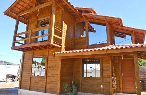 Itaipava Ski Chalet | Exquisite Millicent Residence: Ocean View & Pet Friendly Getaway