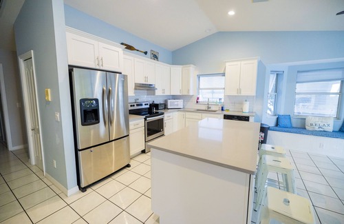 Crystal Shores House | Riverside Retreat with Pool, Dock & Kayaks – Rated 9.6/10