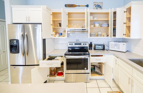Crystal Shores House | Riverside Retreat with Pool, Dock & Kayaks – Rated 9.6/10