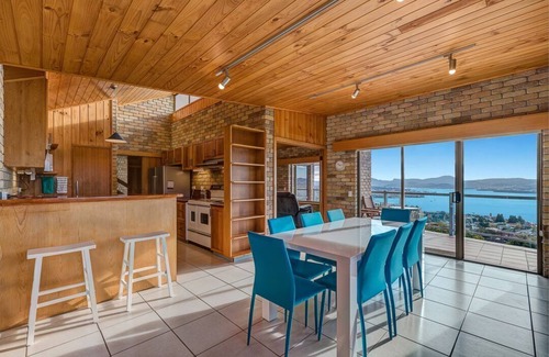 Sandy Bay House | Incredible Oceanfront View for Families and Groups