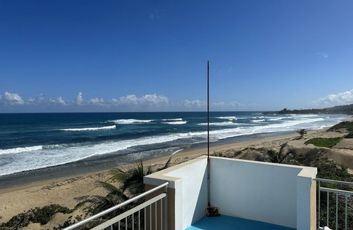 Bajura Condo | Oceanfront 4BR Penthouse at Jobos' Beach - Rated 9.8