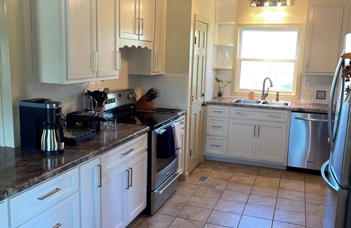 Bremen House | Discover a Million Dollar View at Lewis Smith Lake Resort