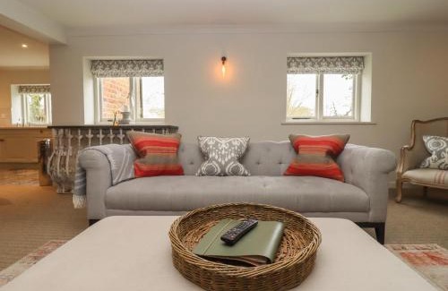 Woolhope House | Discover Millpond Bothy: A Cozy 4-Star Retreat