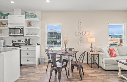 Port Aransas House | Guest Rated 10/10 at Mills Fishing Cabin with Breakfast