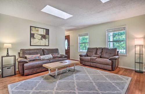 Mills River House | Scenic Mills River Hideaway: Pet-Friendly with Mountain Views