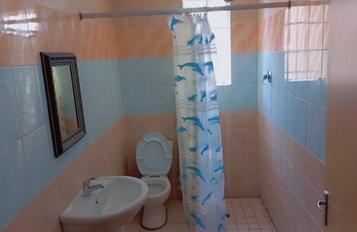 Greater Johannesburg Metropolitan Area House | Elegant Milly Guest House JHB: 4-Star with Spa & Dining