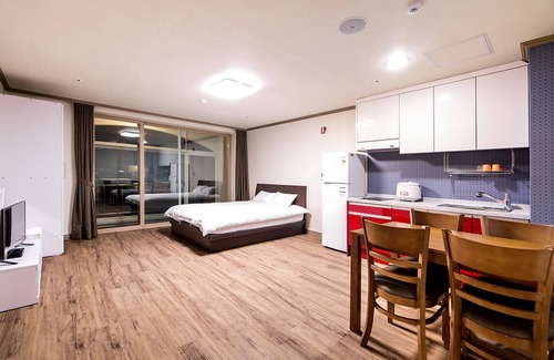 Sangsanae Hotel | Eco-Friendly Milmo Resort with Family Amenities Awaits You
