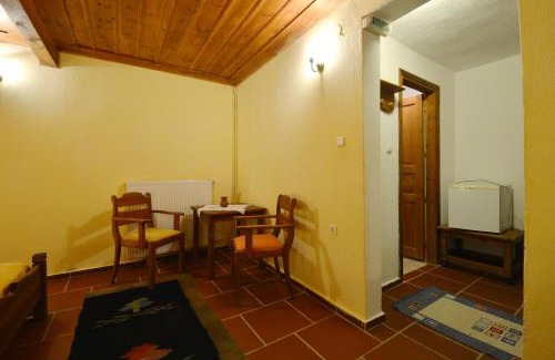 Laimos House | MILOS Guesthouse - Prespa