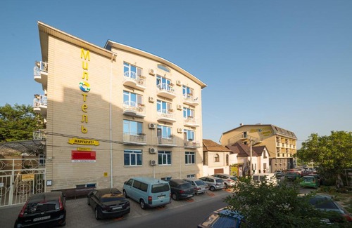 Anapa Hotel | Budget-Friendly Stay at Milotel Margarita with Breakfast