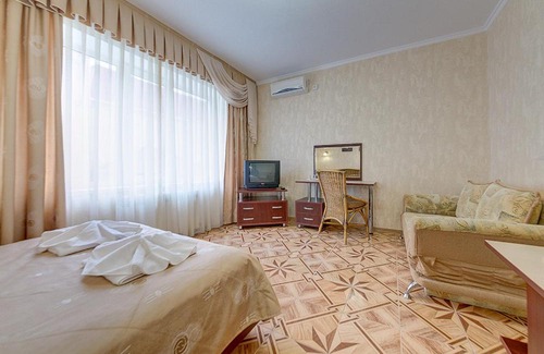 Anapa Hotel | Discover Comfort at Milotel Pavel – Guest Rated 8/10