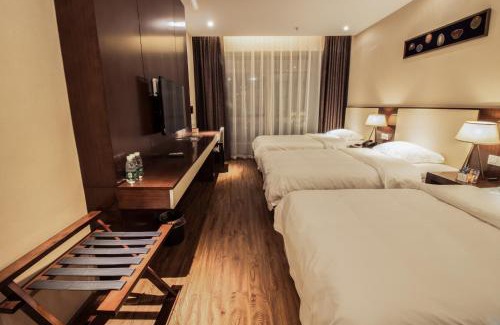 Bao'an Hotel | Milton Hotel: Family-Friendly Getaway with Spa & Breakfast
