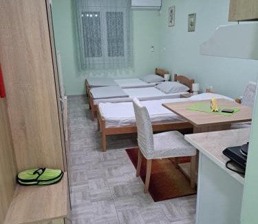 Becej Apartment | Guest Rated 9/10: MIMA Apartmani with Hot Tub & Family Focus