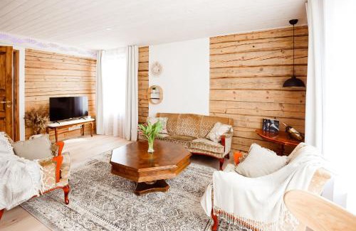 Polva Apartment | Top-Rated MiMaMo: Family-Friendly Stay with 9.9/10 Score