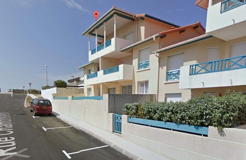 Mimizan Apartment | Beachside Retreat: MIMIZAN Plage Apartment with Ocean Views