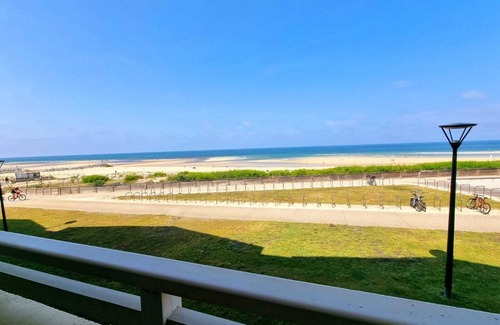 Mimizan-Plage Apartment | Comfortable Mimizan Plage Apt T2 with Pool & Pet Friendly
