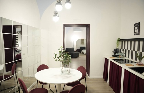 Torre Annunziata Apartment | Mimmo House