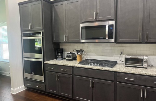 Auburn House | Discover Mimms Trail Haven with Pool and Family Amenities