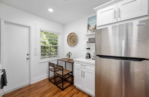 Northeast Miami Apartment | Relax in MIMO5-4: Your Ideal Miami Escape Awaits