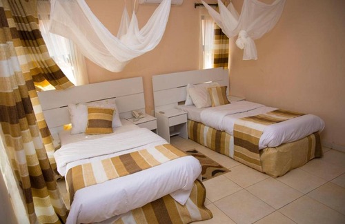 Lusaka Cabin | Minachi Exclusive Lodge: Family-Friendly with Great Dining