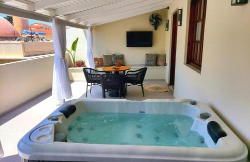 Old Town Rethymnon Apartment | Minares Luxury Suite