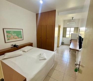 Belo Horizonte Hotel | Oceanfront Minas Palace Hotel with Pool and Breakfast