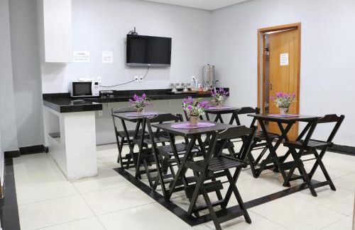 Parque Dez de Novembro Hotel | Discover Mindú Park Hotel: Pet-Friendly & Family-Oriented Stay