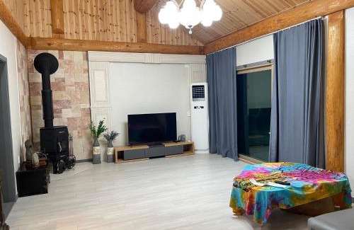 Jeongseon House | mindfulstay