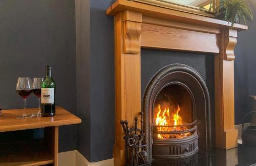 Barnard Castle House | Experience Miners Cottage: 4-Star Guest Rated Perfection