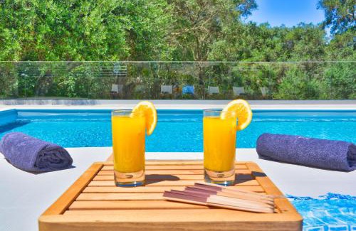 Dafnata Villa | Minerva Estate - Exclusive Oceanfront Retreat for 15 Guests