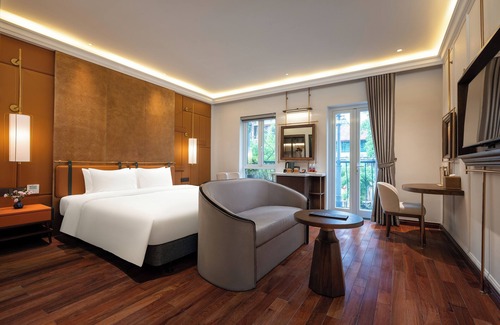 Old Quarter Hotel | Explore Minerva Premium Hotel: 4-Star Stay with Spa & Dining