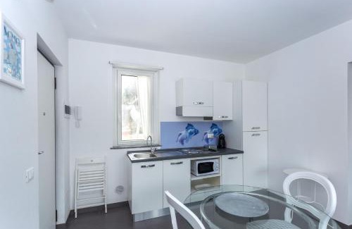 Lavena Ponte Tresa Apartment | Pet-Friendly Minerva Residence with Oceanfront Views