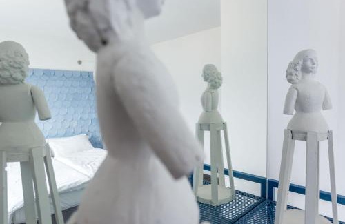 Lavena Ponte Tresa Apartment | Pet-Friendly Minerva Residence with Oceanfront Views