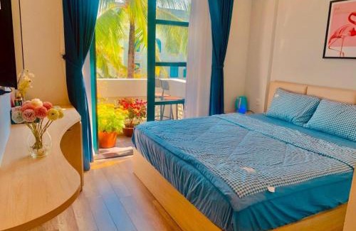 Duong To Cabin | Inviting Minh Phu Quoc Lodge with Beach & Pool Access