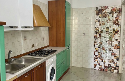 Secondigliano Apartment | Eco-Friendly Blue Room with Spa and Breakfast Amenities