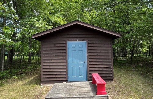 Lake Cabin | Cozy Cabin Retreat with Access to a Private Lake