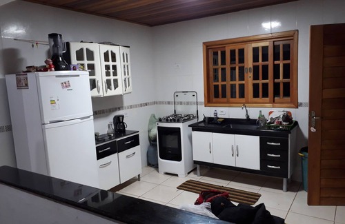 Ibiuna House | Cozy Mini Chácara Campo Verde with Private Pool & Kitchen