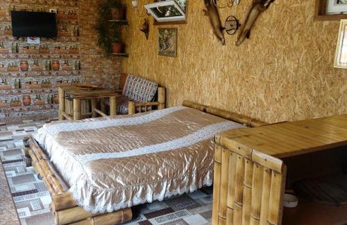 Dilijan Apartment | Cozy Mini Cottage - Ideal for Families and Pets
