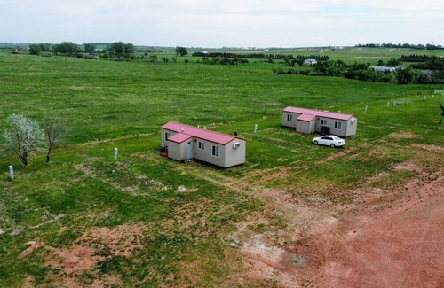 Belfield Cabin | Cozy Mini Cowboy Cabin: Pet-Friendly Stay near Medora
