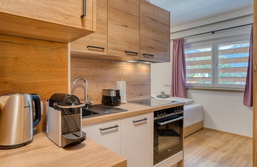 Bad Haering Apartment | Cozy Mini Ferienwohnung at Natur Residenz Bad Häring