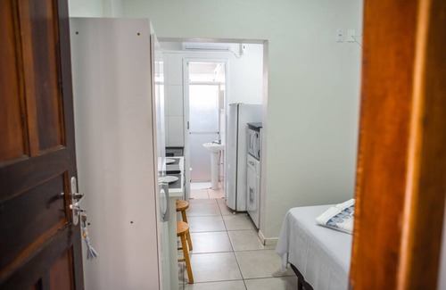 Paes Leme Apartment | Cozy Mini Flat with Ocean View in Imbituba - 10/10 Rating