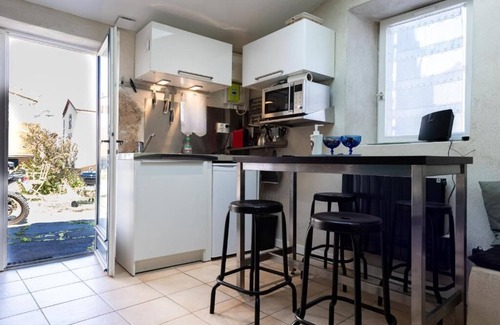 Saint-Saturnin House | Cozy Mini Gite in a Picturesque Auvergnat Village