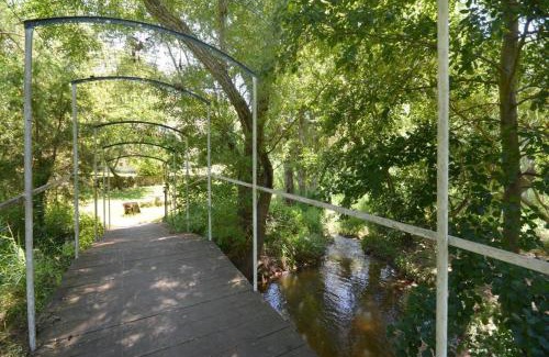 Crillon-le-Brave Apartment | Child-Friendly Apartments in Crillon-le-Brave, France
