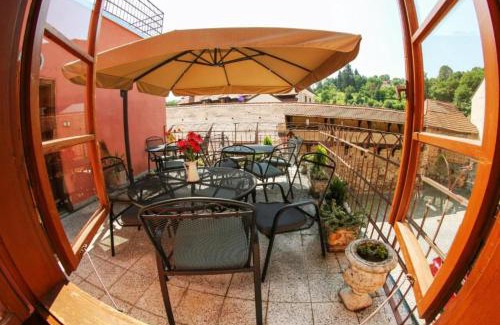 Cesky Krumlov Apartment | Guest Rated 10/10: Mini Hotel Abraka's Two-Bedroom Suite