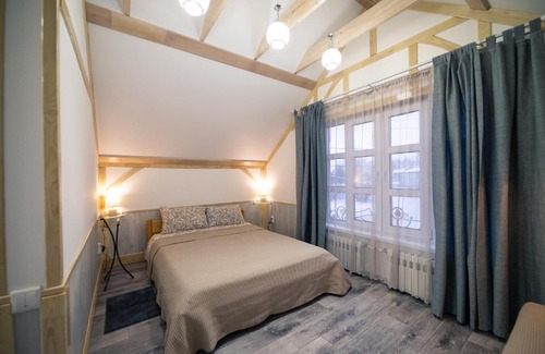 Velikiy Ustyug Hotel | Unbeatable Comfort at Mini Hotel HappyInn with Hot Tub