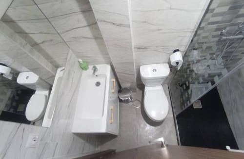 Becerril de la Sierra Apartment | Stylish Mini Loft: Child-Friendly Stay with Top Reviews