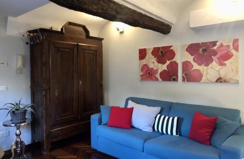 San Nicolo Apartment | Discover the Mini Suite del Borgo Antico - Guest Rated 9.6