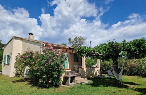 Poggio-Mezzana House | Family-Friendly Mini Villa with Oceanfront Views
