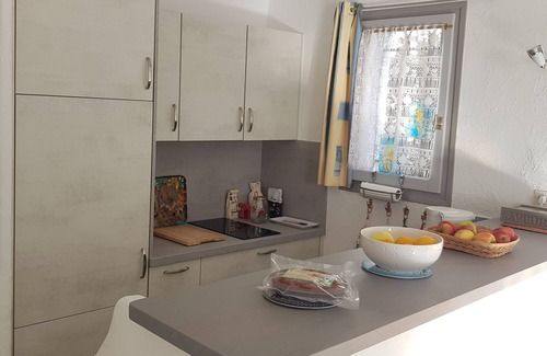 Conca House | Idyllic Mini Villa with Sea View and Large Terrace
